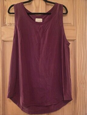 Chaser Brand Silk Blend Tank maroon Sz Medium South Moon Under NWT